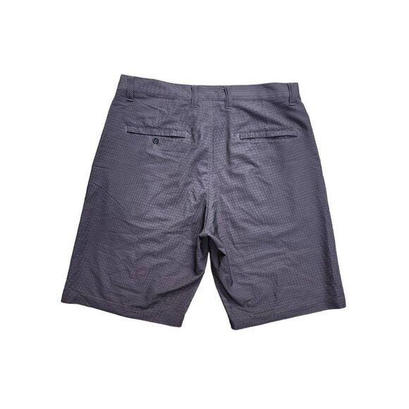 Travis Mathew Performance Golf Shorts Men's 32x10 Gray striped poly stretch - Picture 9 of 9